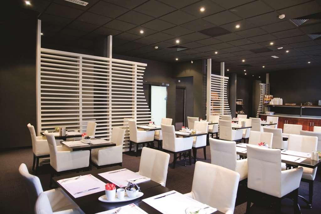 Leonardo Hotel Breda City Center Restaurant foto